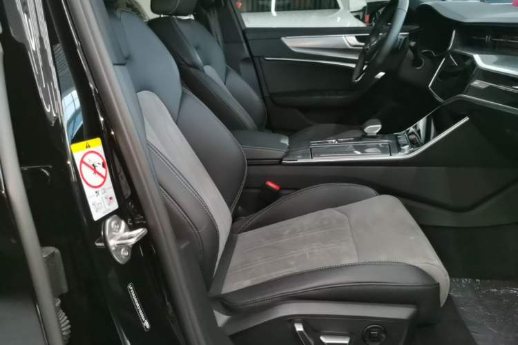 Used Audi A6L 2024 45 TFSI Prestige Dynamic Edition Right Front Seat