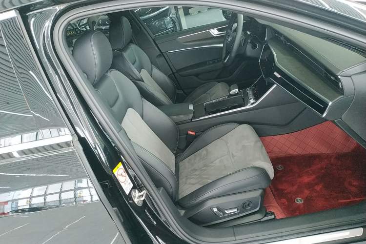 Used Audi A6L 2024 45 TFSI quattro Prestige Dynamic Edition Right Front Seat
