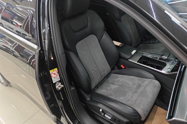 Used Audi A6L 2024 45 TFSI Prestige Dynamic Edition Right Front Seat