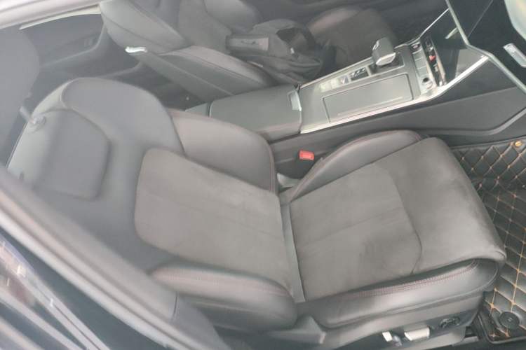 Used Audi A6L 2024 45 TFSI Prestige Dynamic Edition Right Front Seat