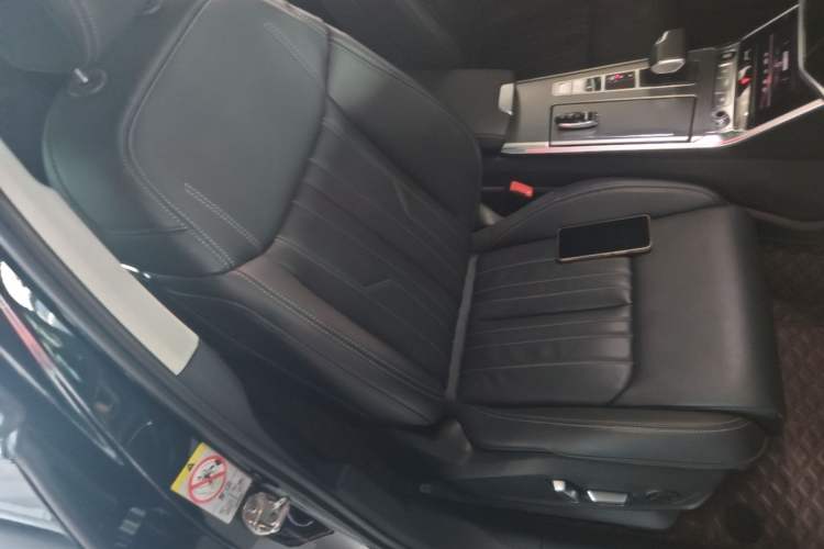 Used Audi A6L 2024 45 TFSI Prestige Dynamic Edition Right Front Seat