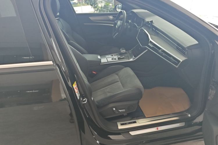 Used Audi A6L 2024 45 TFSI Prestige Dynamic Edition Right Front Seat