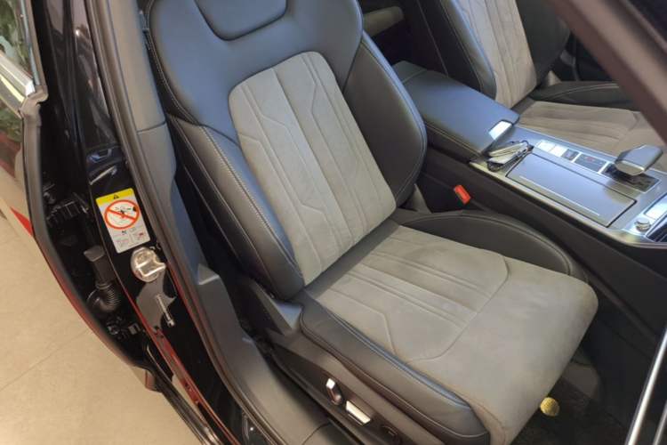 Used Audi A6L 2024 45 TFSI Prestige Dynamic Edition Right Front Seat