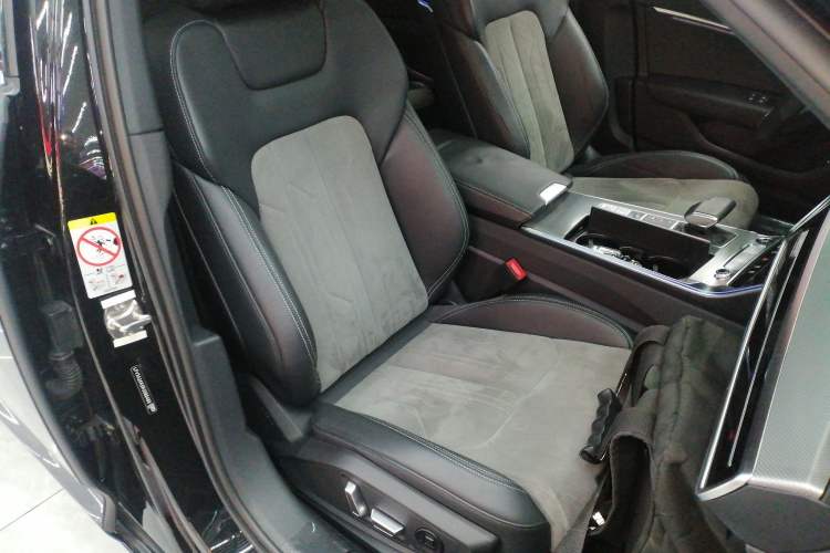 Used Audi A6L 2024 45 TFSI Prestige Dynamic Edition Right Front Seat