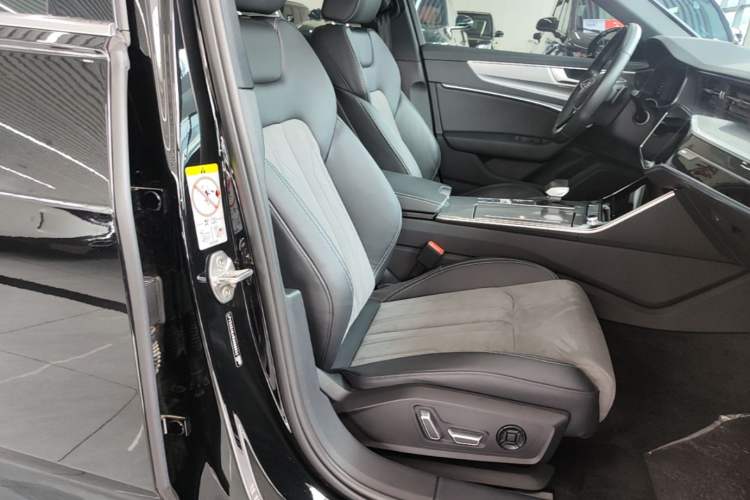 Used Audi A6L 2024 45 TFSI Prestige Dynamic Edition Right Front Seat