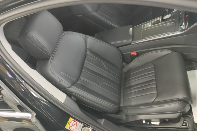 Used Audi A6L 2024 45 TFSI Prestige Dynamic Edition Right Front Seat