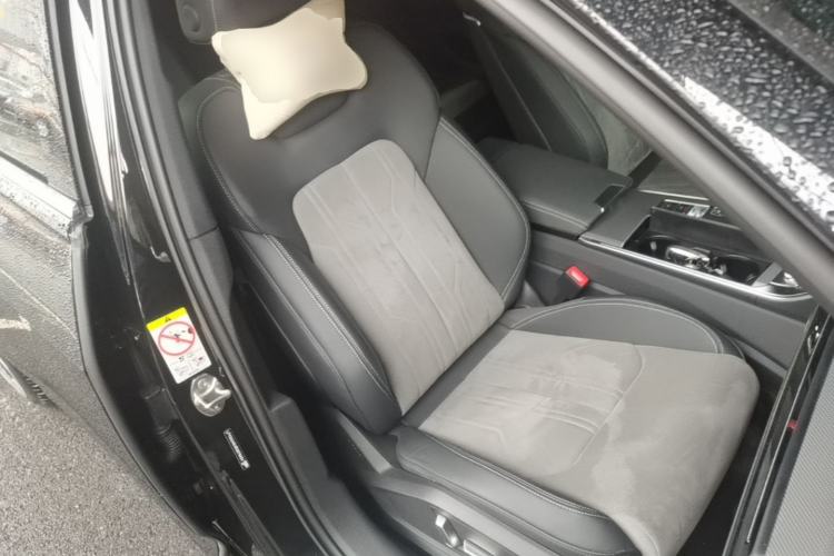 Used Audi A6L 2024 40 TFSI Luxury Dynamic Edition Right Front Seat