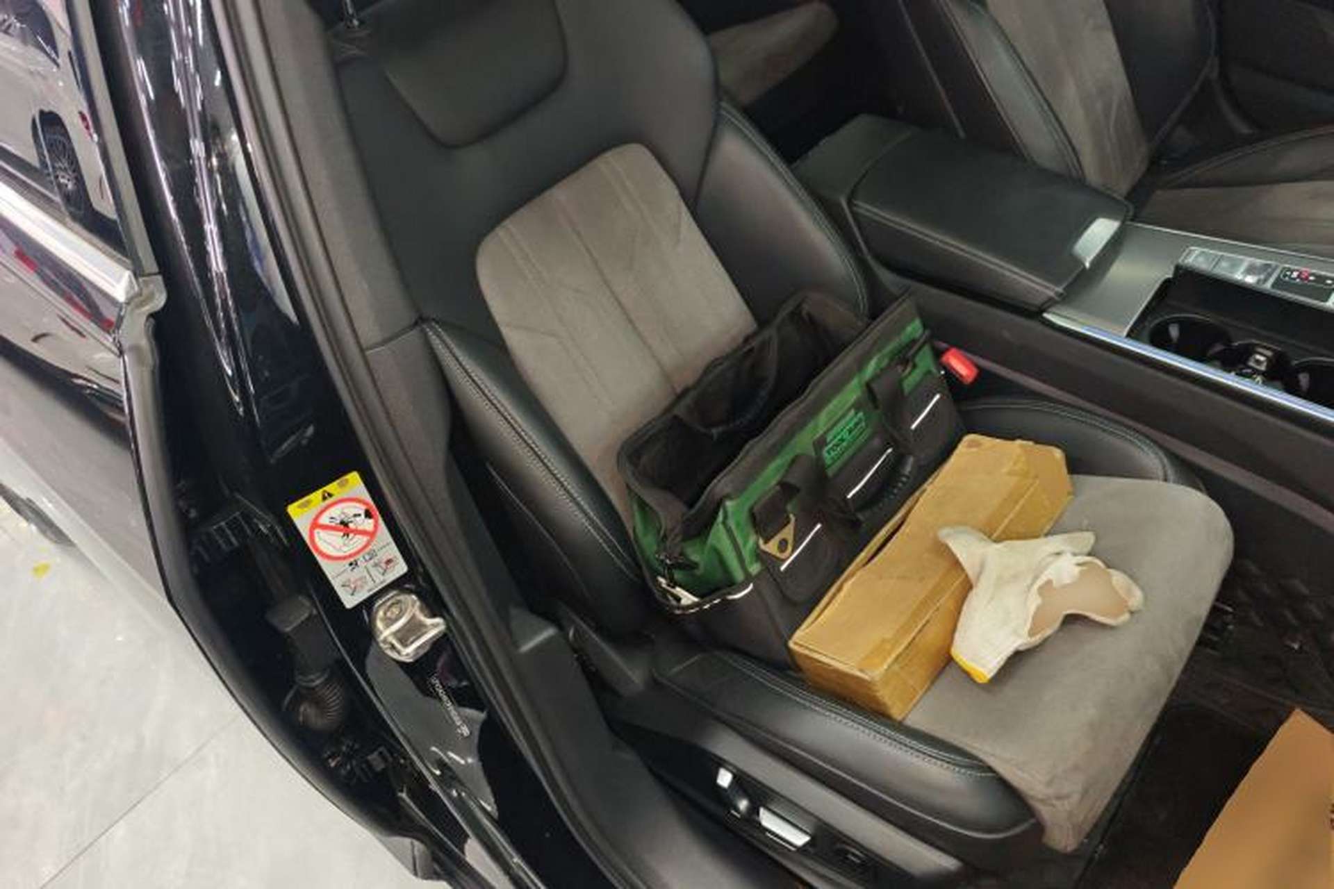 Used Audi A6L 2024 45 TFSI Prestige Dynamic Edition Right Front Seat