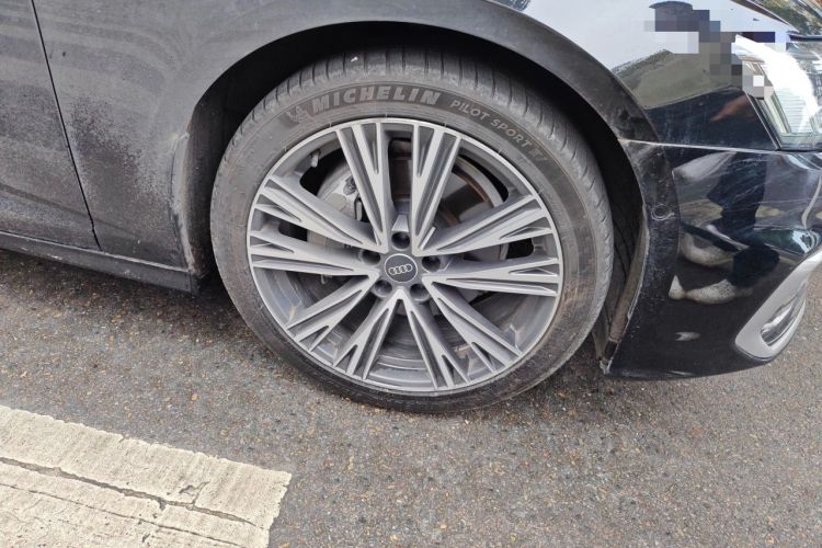 Used Audi A6L 2024 45 TFSI quattro Prestige Dynamic Edition Right Front Wheel Hub