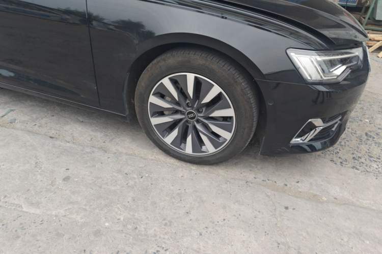 Used Audi A6L 2024 45 TFSI Prestige Elegant Edition Right Front Wheel Hub