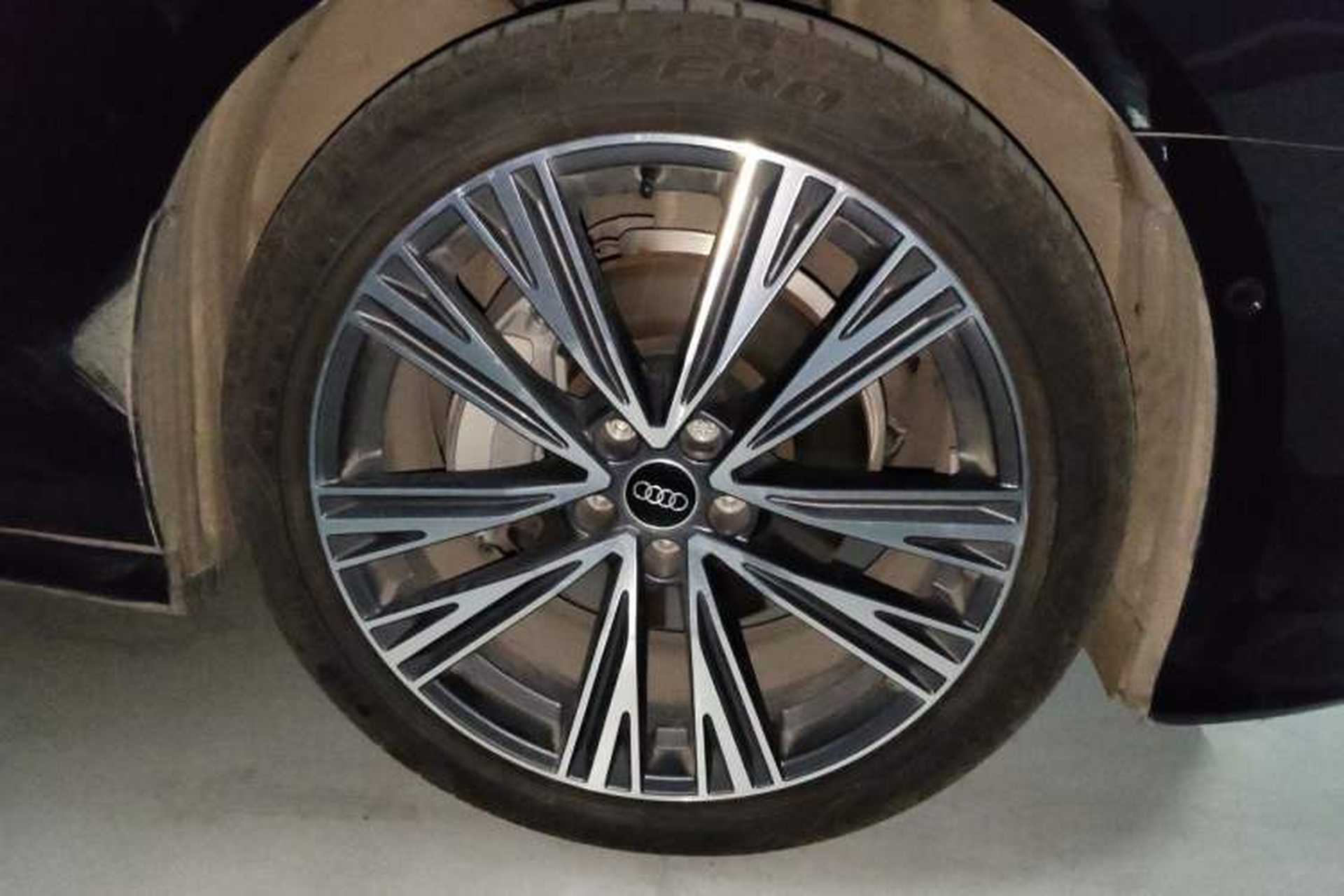 Used Audi A6L 2024 45 TFSI quattro Prestige Dynamic Edition Right Front Wheel Hub