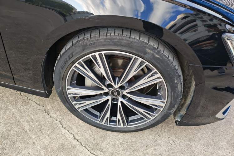 Used Audi A6L 2024 45 TFSI Prestige Dynamic Edition Right Front Wheel Hub