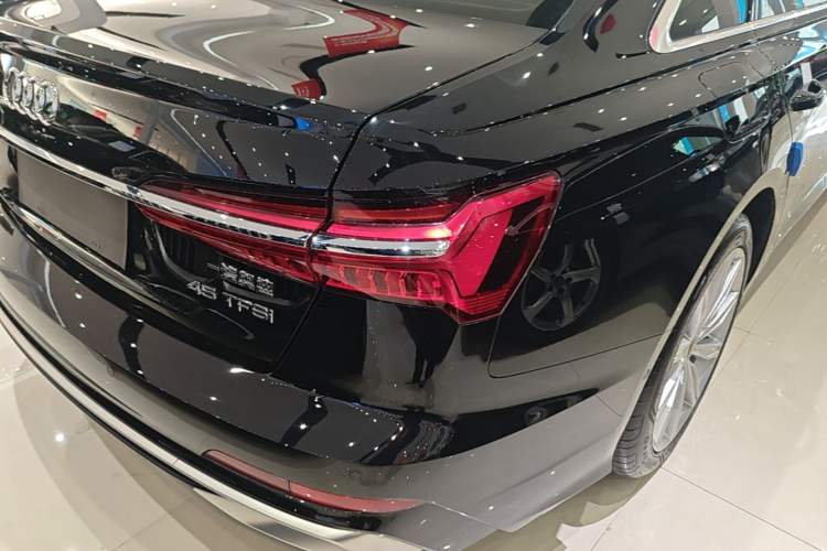 Used Audi A6L 2024 45 TFSI Prestige Dynamic Edition Right Rear Taillight