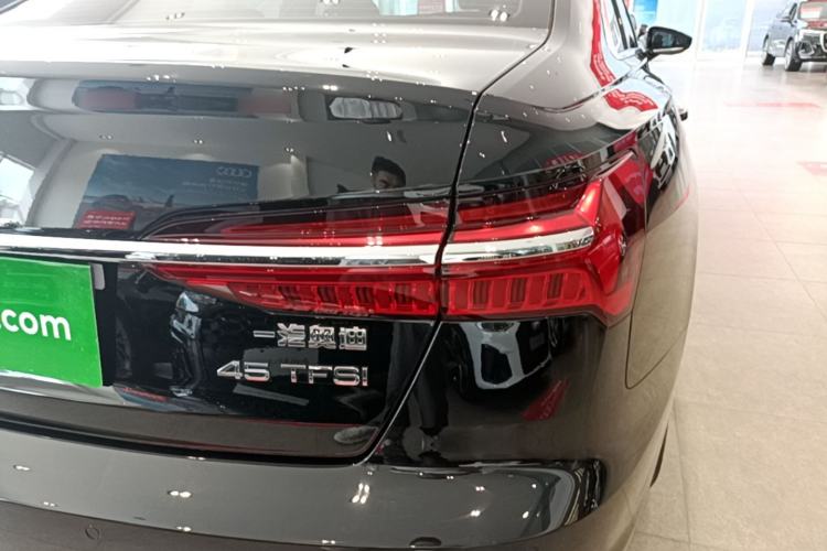 Used Audi A6L 2024 45 TFSI Prestige Elegant Edition Right Rear Taillight