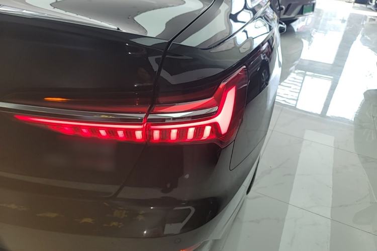Used Audi A6L 2024 45 TFSI Prestige Dynamic Edition Right Rear Taillight