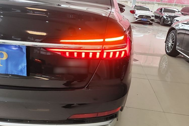 Used Audi A6L 2024 45 TFSI Prestige Dynamic Edition Right Rear Taillight