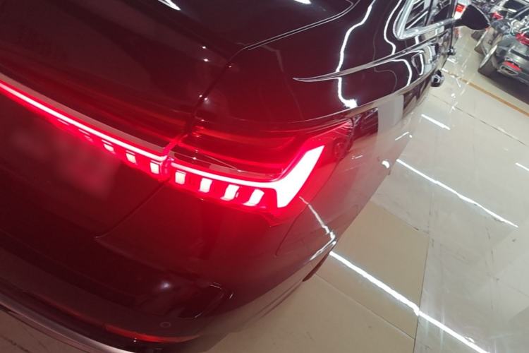Used Audi A6L 2024 45 TFSI quattro Prestige Dynamic Edition Right Rear Taillight