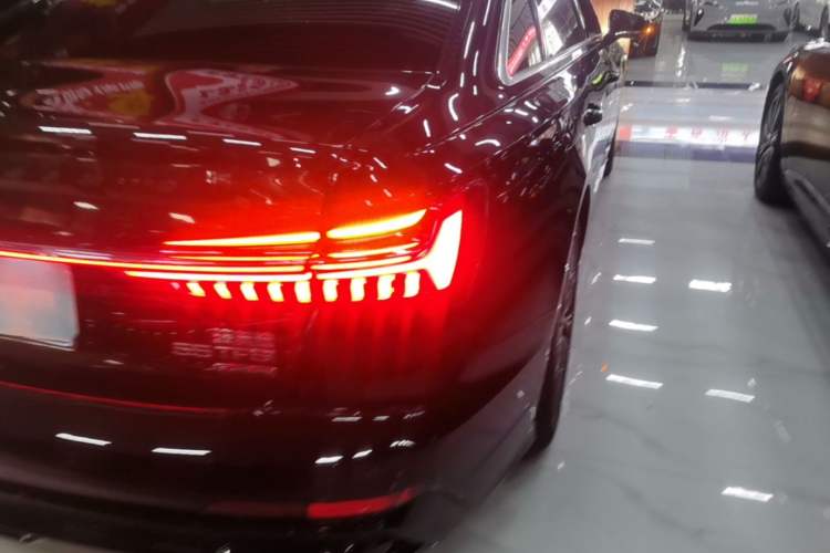 Used Audi A6L 2024 45 TFSI quattro Prestige Dynamic Edition Right Rear Taillight
