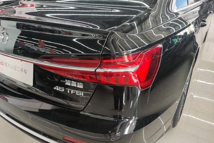 Used Audi A6L 2024 45 TFSI Prestige Dynamic Edition Right Rear Taillight