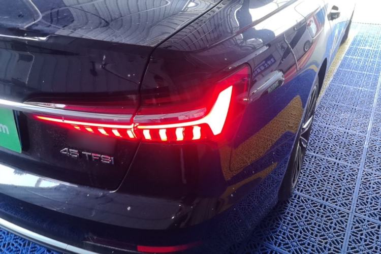 Used Audi A6L 2024 45 TFSI Prestige Dynamic Edition Right Rear Taillight