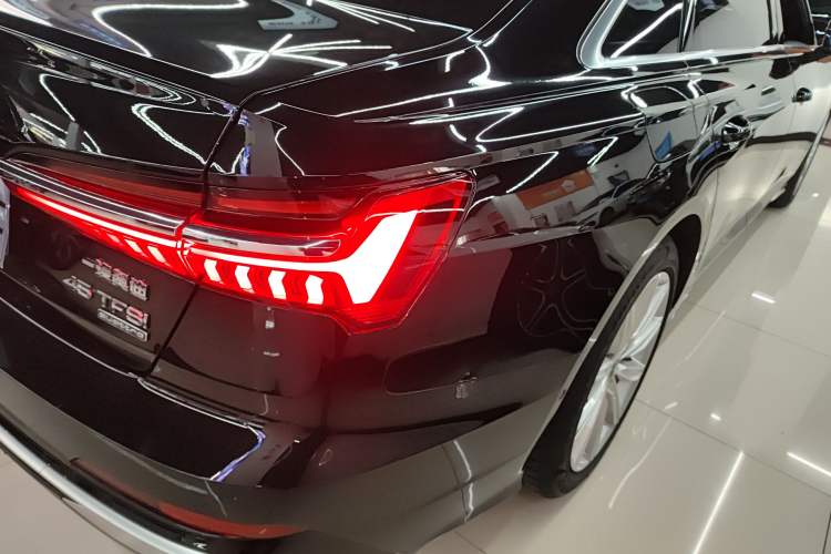 Used Audi A6L 2024 45 TFSI Prestige Dynamic Edition Right Rear Taillight