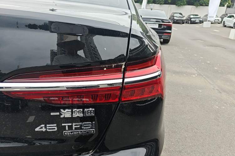 Used Audi A6L 2024 45 TFSI quattro Prestige Dynamic Edition Right Rear Taillight