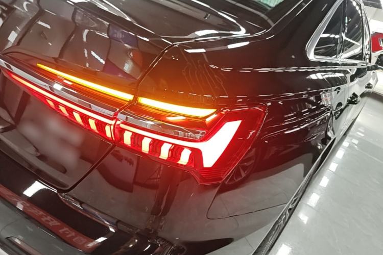 Used Audi A6L 2024 45 TFSI quattro Prestige Dynamic Edition Right Rear Taillight