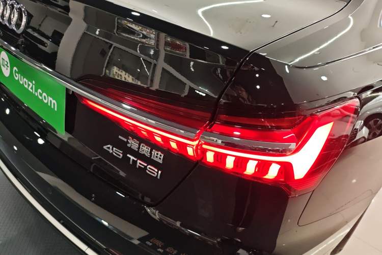 Used Audi A6L 2024 45 TFSI Prestige Dynamic Edition Right Rear Taillight