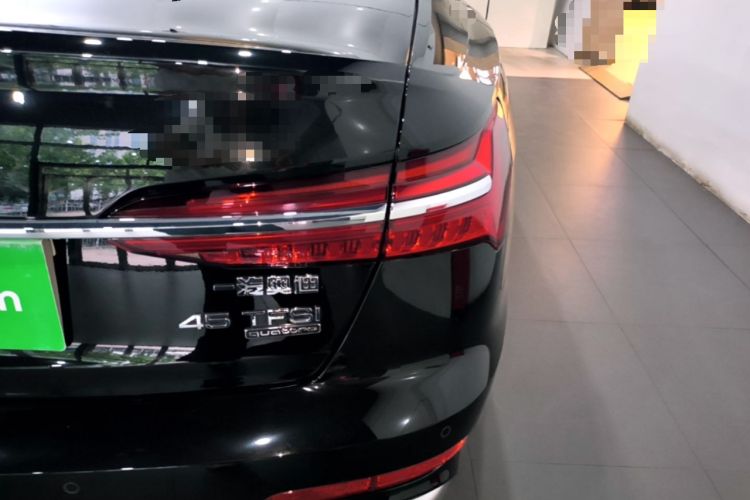 Used Audi A6L 2024 45 TFSI quattro Prestige Dynamic Edition Right Rear Taillight