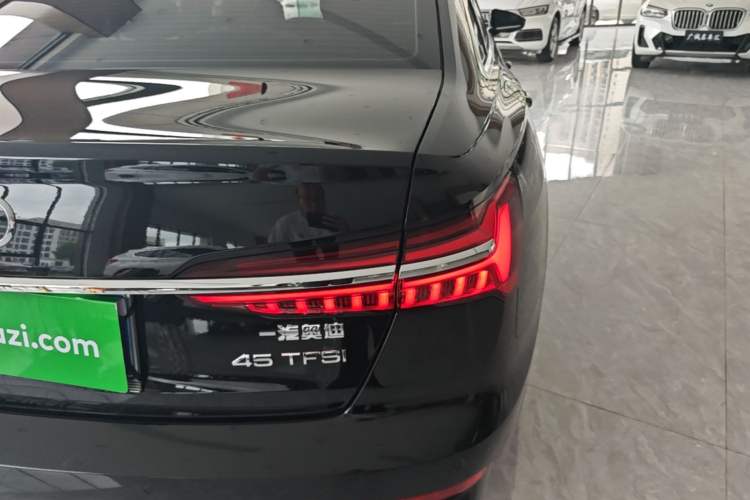 Used Audi A6L 2024 45 TFSI Prestige Dynamic Edition Right Rear Taillight