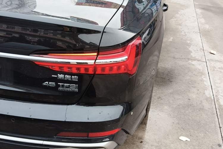 Used Audi A6L 2024 45 TFSI quattro Prestige Dynamic Edition Right Rear Taillight