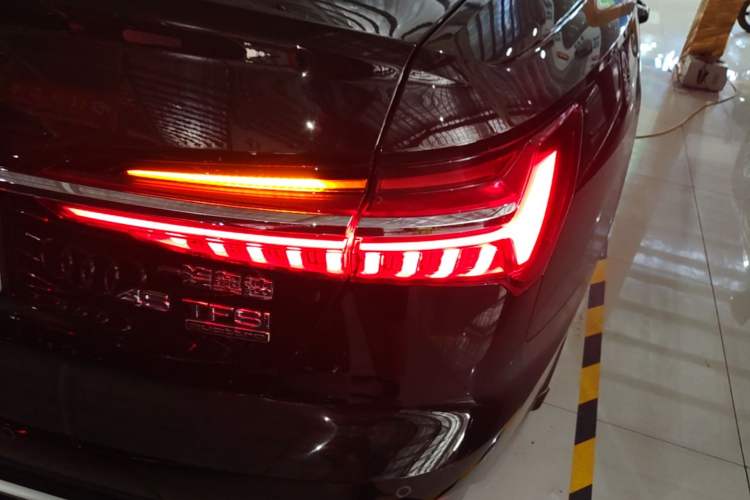 Used Audi A6L 2024 45 TFSI quattro Prestige Dynamic Edition Right Rear Taillight