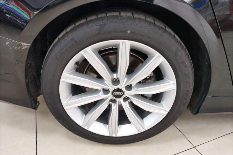 Used Audi A6L 2024 45 TFSI Prestige Dynamic Edition Right Rear Wheel Hub
