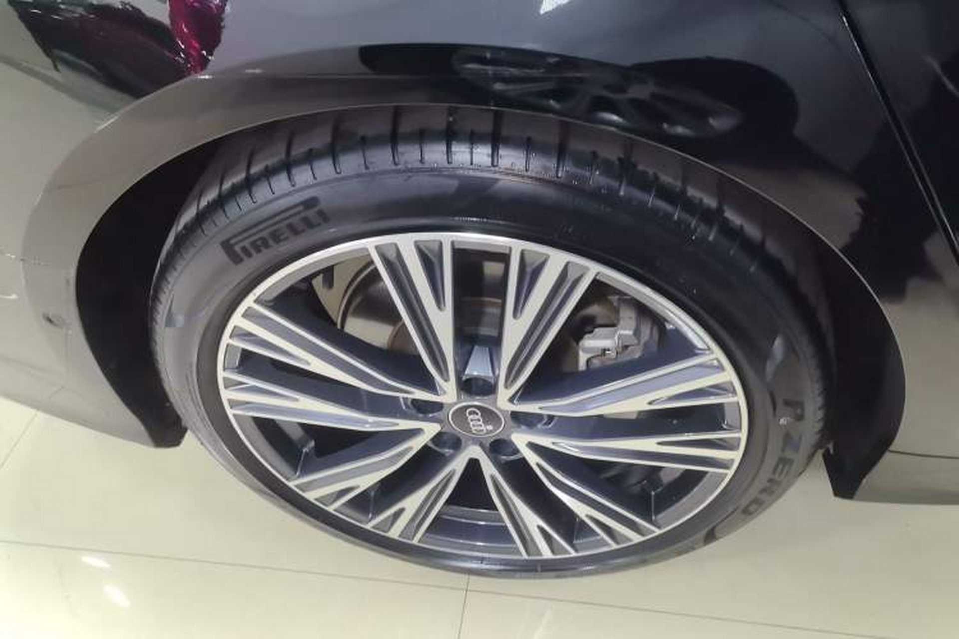 Used Audi A6L 2024 45 TFSI quattro Prestige Dynamic Edition Right Rear Wheel Hub