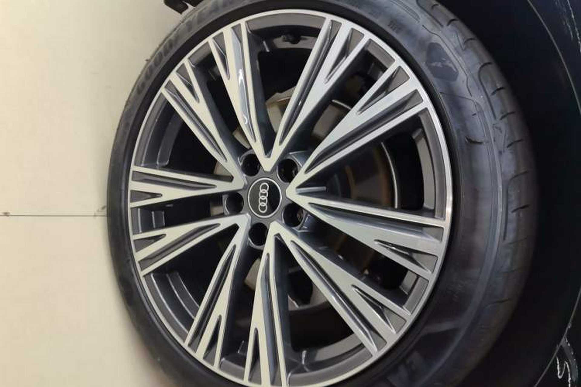 Used Audi A6L 2024 45 TFSI quattro Prestige Dynamic Edition Right Rear Wheel Hub