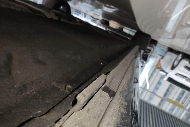Used Audi A6L 2024 45 TFSI quattro Prestige Dynamic Edition Right Side Sill