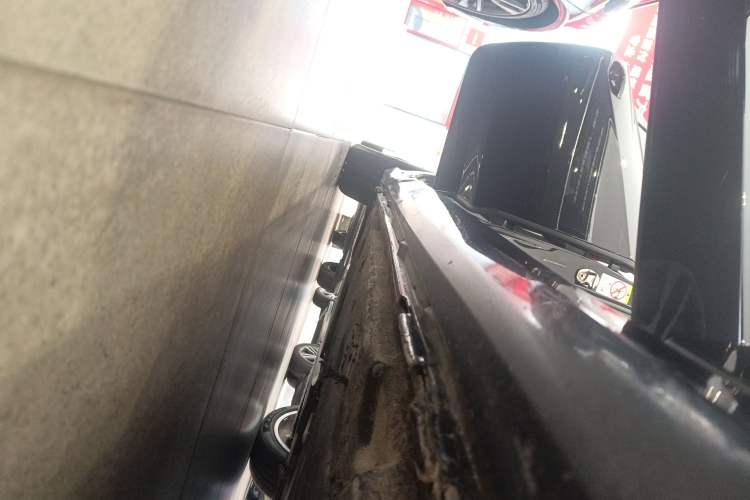 Used Audi A6L 2024 45 TFSI Prestige Dynamic Edition Right Side Sill
