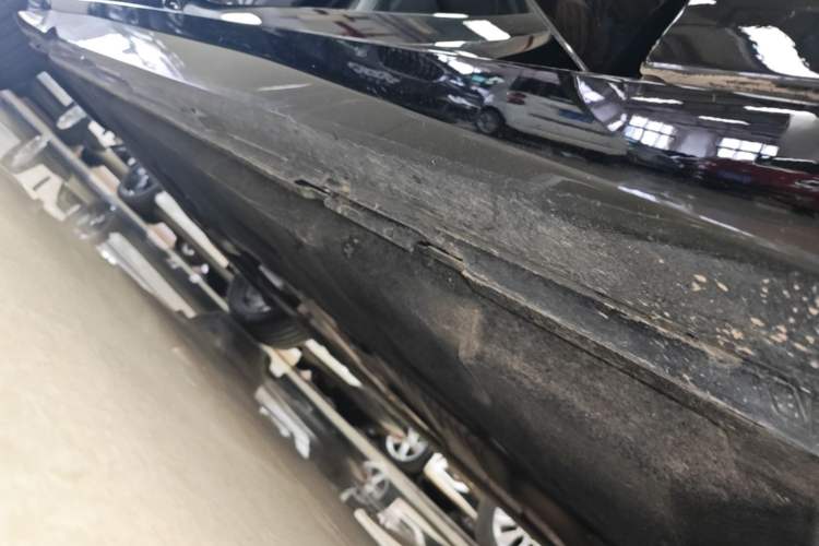 Used Audi A6L 2024 45 TFSI Prestige Elegant Edition Right Side Sill