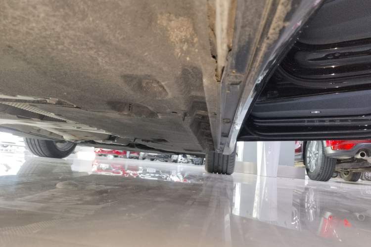 Used Audi A6L 2024 45 TFSI Prestige Dynamic Edition Right Side Sill