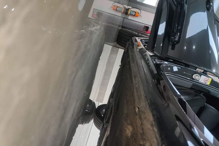Used Audi A6L 2024 45 TFSI Prestige Dynamic Edition Right Side Sill