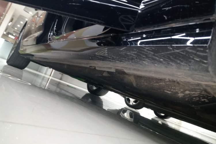 Used Audi A6L 2024 45 TFSI Prestige Dynamic Edition Right Side Sill