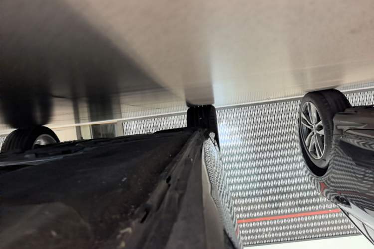 Used Audi A6L 2024 45 TFSI Prestige Dynamic Edition Right Side Sill