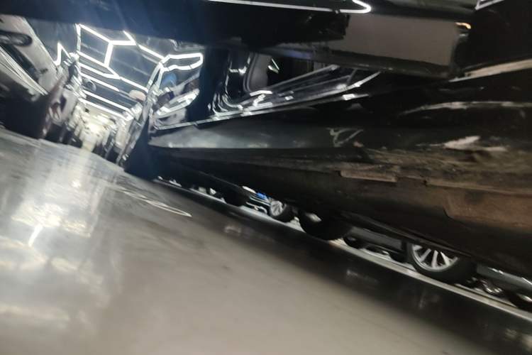 Used Audi A6L 2024 40 TFSI Luxury Prestige Edition Right Side Sill