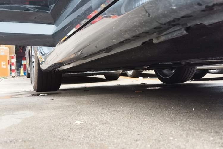 Used Audi A6L 2024 45 TFSI quattro Prestige Dynamic Edition Right Side Sill