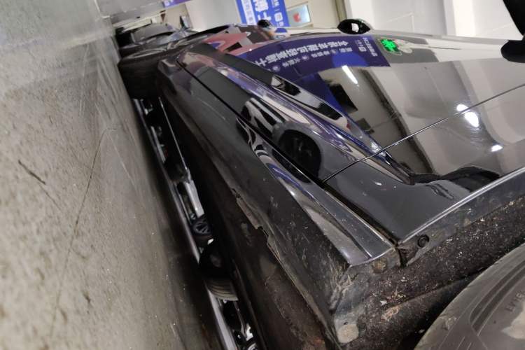 Used Audi A6L 2024 40 TFSI Luxury Dynamic Edition Right Side Sill