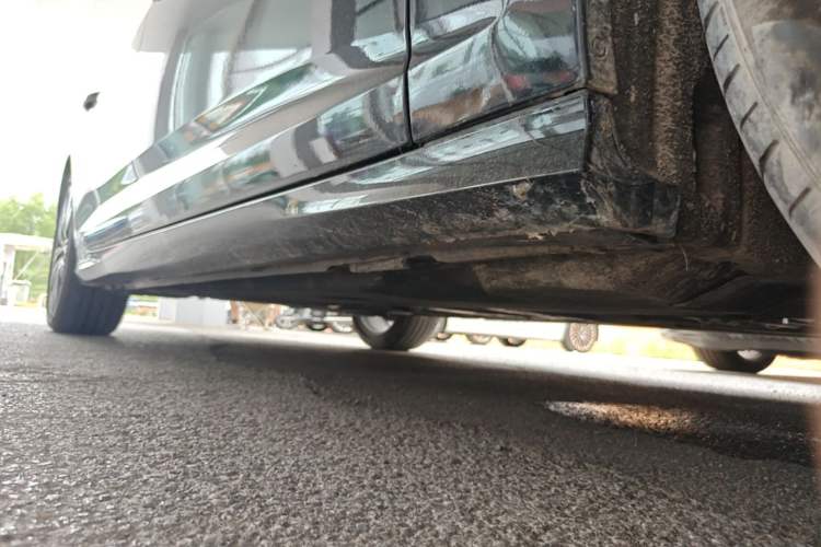 Used Audi A6L 2024 45 TFSI quattro Prestige Dynamic Edition Right Side Sill