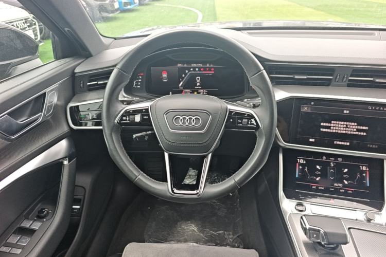 Used Audi A6L 2024 40 TFSI Luxury Dynamic Edition Steering Wheel