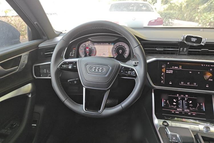 Used Audi A6L 2024 45 TFSI Prestige Dynamic Edition Steering Wheel