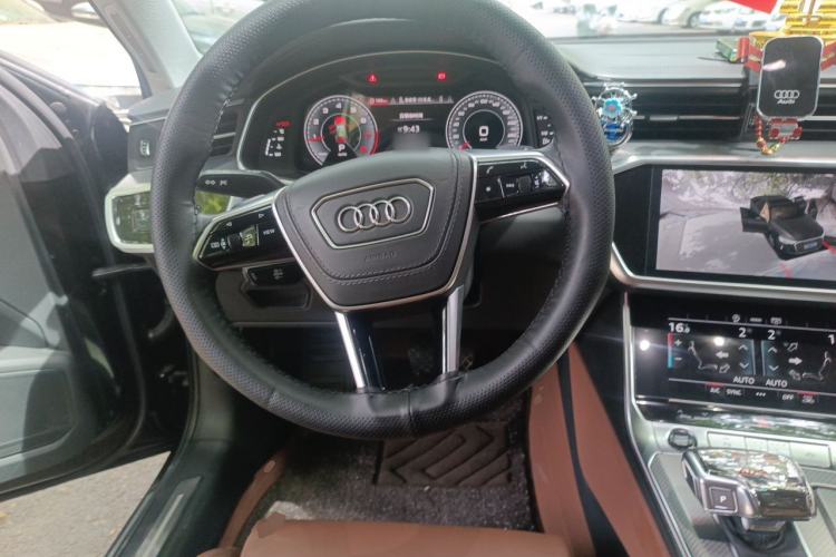 Used Audi A6L 2024 45 TFSI Prestige Dynamic Edition Steering Wheel