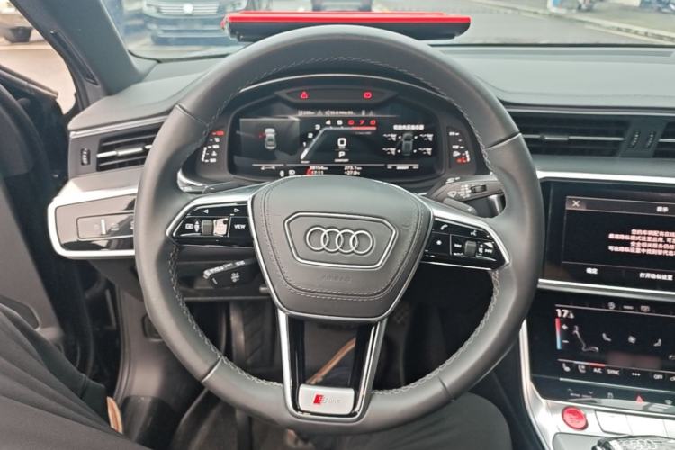 Used Audi A6L 2024 40 TFSI Luxury Dynamic Edition Steering Wheel